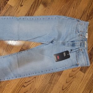 Levi's high-rise wedgie straight denim jeans